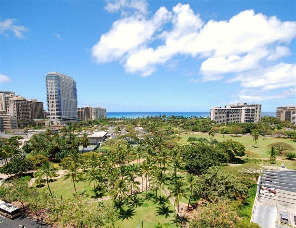 Waikiki Gateway Hotel Хонолулу Екстериор снимка